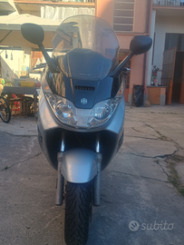 Piaggio x8 150cc