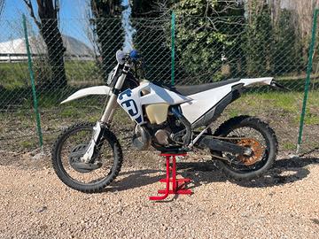 Husqvarna Te300i 2020 motore nuovo