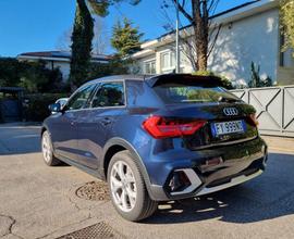 AUDI - A1 - citycarver 30 TFSI S tr. Id. Contrast