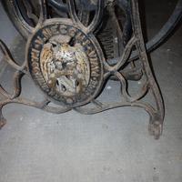 base per macchina da cucire