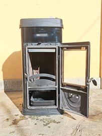 Stufa Nordica super max nera praticamente nuova