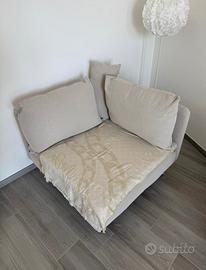 Divanetto da soggiorno o camera da letto