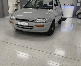 Mazda 121 1.3i 16V cat 4 porte Cabrio Top LX