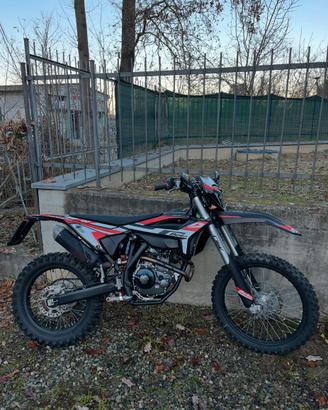Beta RR 125 4T 2024