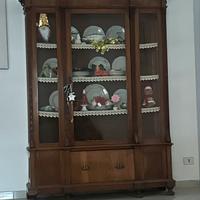 Vetrina stile liberty