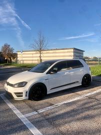 Volkswagen golf 7 R 2015