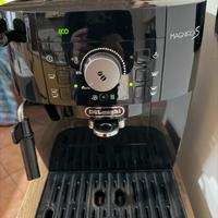 DeLonghi Macchina caffe’ in Grani