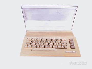 comodor 64C (C64C) vintage non testato