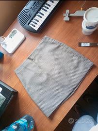 Gonna in pied de puole