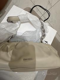 Borsetta piccola calvin klein