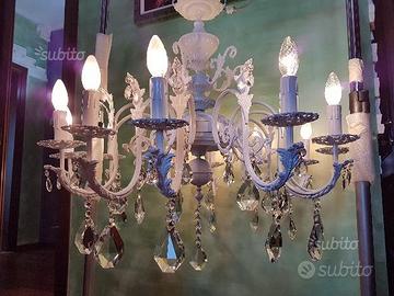 Lampadario RESTAURATO 12 luci gocce di cristallo