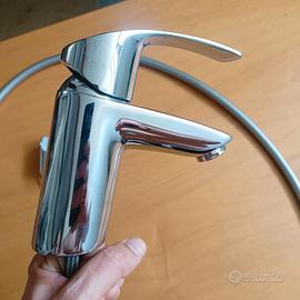Rubinetto per bidet con  idroscopino cromato 