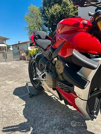 Ducati Streetfighter V4S