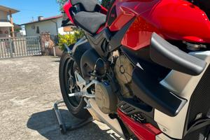 Ducati Streetfighter V4S