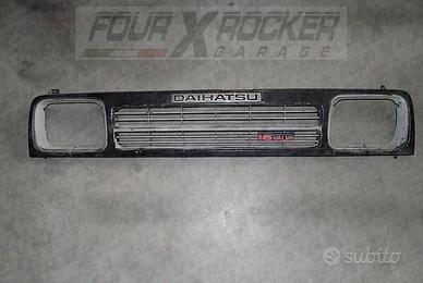 Mascherina calandra griglia Daihatsu Feroza 1.6