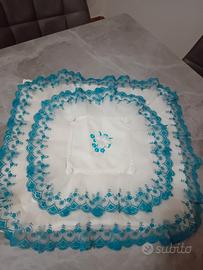 Copricuscino con ricami