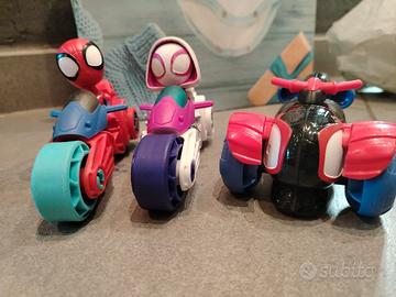 Spidey + Ghost spider moto 
