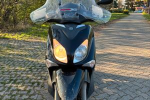Xcity yamaha 250