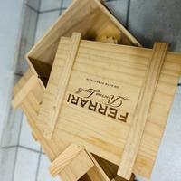 Cassette in legno Ferrari rserva lunelli