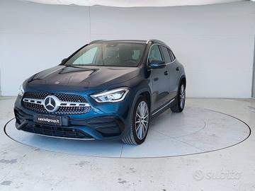 MERCEDES-BENZ GLA-H247 2020 - GLA 200 d Premium au