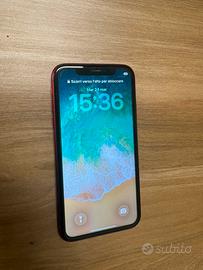 iPhone 11 - 256 Gb - rosso Ferrari