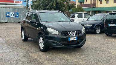 Nissan qaschqai 2.0 4x4 /190.000