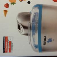 Gelatiere nuovo ancora imballato