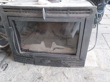 inserto camino a legna canalizzabile 70x50