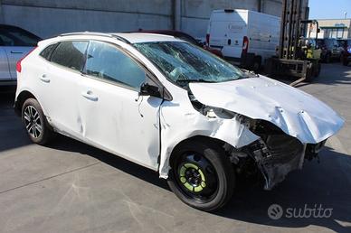 VOLVO V40 Cross Country 2.0 D2 120CV BUSINESS PL