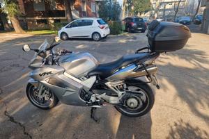 Honda VFR 800 - 2007