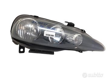 FARO ANTERIORE DESTRO ALFA ROMEO 147 Serie (937_)