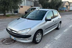 PEUGEOT 206 2003 1.2B 150.000KM NEOPATENTATI