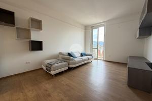 4 LOCALI A LA SPEZIA