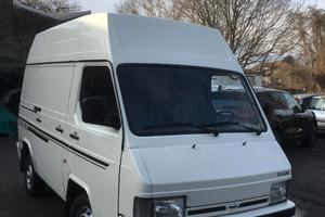 Nissan vanette furgonato