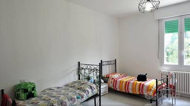 Stanza in appartamento di 115 m² a Bologna