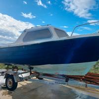 Barca cabinata Vega 550