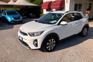 KIA STONIC 1.2 DPI 82cv GPL Style