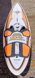 Tavola windsurf JP freestyle wave 84 litri