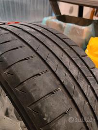 Gomma Bridgestone 225/45 R17 91W