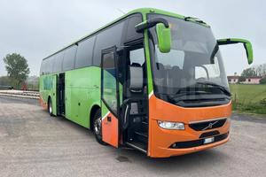Autobus turistico Volvo 9700