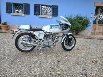 Ducati 750 ss