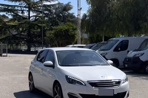 Peugeot 308 1.6 bluehdi 120cv