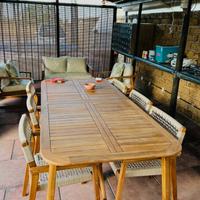 Set Divani + Tavolo e 6 Sedie