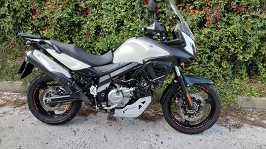 Suzuki V Strom DL 650 - 2014