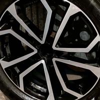 Ruote complete per Audi Q3 F3