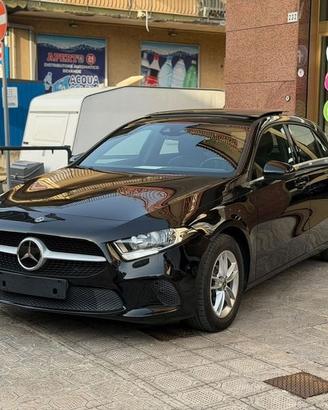Mercedes-Benz Classe A A 200 d Premium