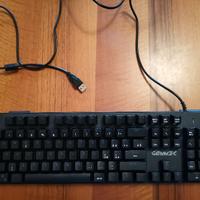 Tastiera meccanica da gaming retroilluminata