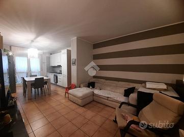 3 LOCALI A ROMANO DI LOMBARDIA