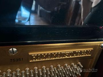 pianoforte verticale nero ASAHI