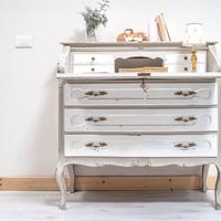 Cassettiera ribaltina in style shabby